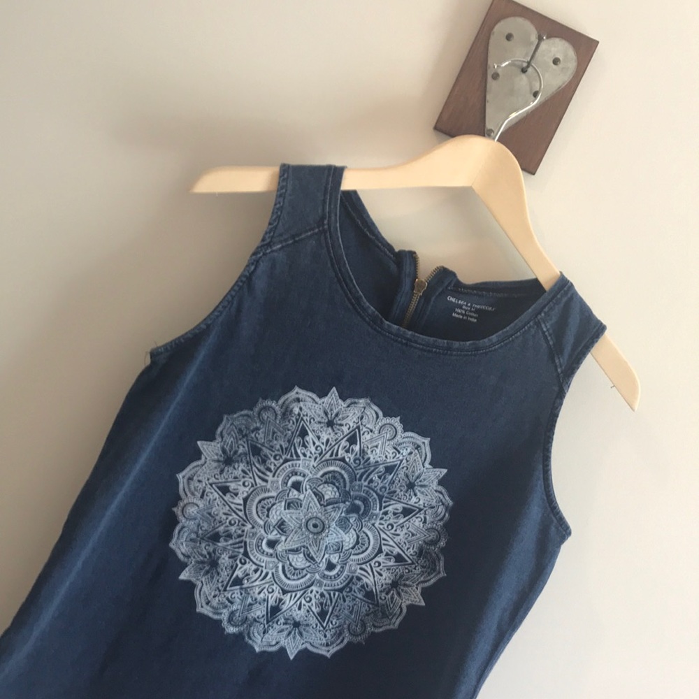 Chelsea and Theodore Sz Med Tank